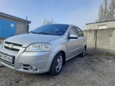 Серый Шевроле Авео, объемом двигателя 1.6 л и пробегом 267 тыс. км за 4200 $, фото 1 на Automoto.ua