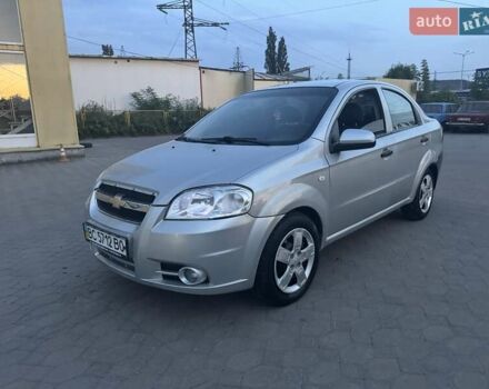 Сірий Шевроле Авео, об'ємом двигуна 1.5 л та пробігом 200 тис. км за 2900 $, фото 1 на Automoto.ua
