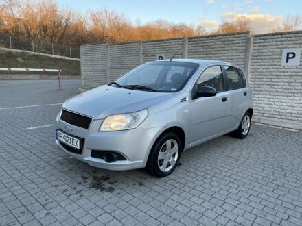 Шевроле Авео 2009 у Запоріжжя на Automoto.ua Сірий Шевроле Авео, об'ємом двигуна 0.12 л та пробігом 132 тис. км за 4450 $, фото 1 на Automoto.ua