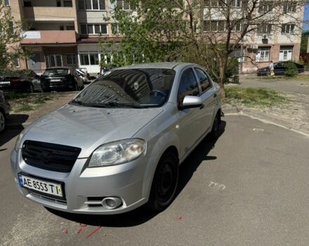 Серый Шевроле Авео, объемом двигателя 1.5 л и пробегом 238 тыс. км за 3100 $, фото 1 на Automoto.ua