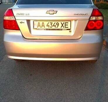 Серый Шевроле Авео, объемом двигателя 1.5 л и пробегом 218 тыс. км за 3950 $, фото 1 на Automoto.ua