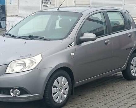 Серый Шевроле Авео, объемом двигателя 1.2 л и пробегом 200 тыс. км за 3500 $, фото 1 на Automoto.ua