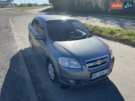 Серый Шевроле Авео, объемом двигателя 1.5 л и пробегом 208 тыс. км за 4400 $, фото 1 на Automoto.ua