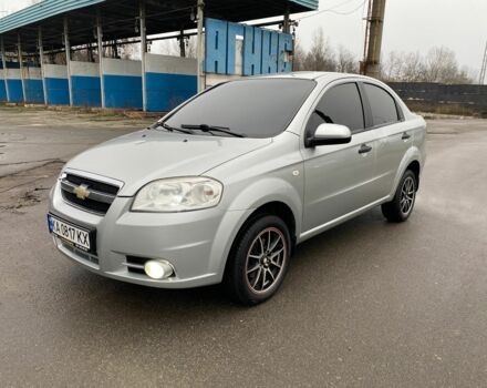 Сірий Шевроле Авео, об'ємом двигуна 1.5 л та пробігом 160 тис. км за 4950 $, фото 1 на Automoto.ua