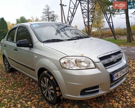 Серый Шевроле Авео, объемом двигателя 1.5 л и пробегом 225 тыс. км за 3499 $, фото 1 на Automoto.ua