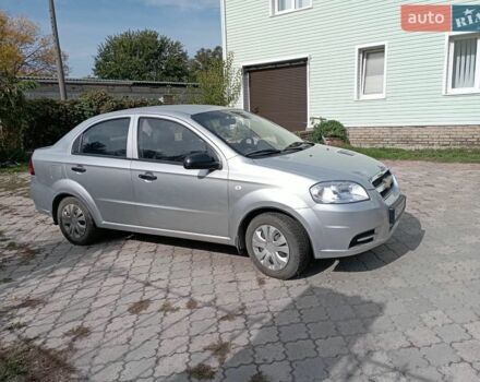 Серый Шевроле Авео, объемом двигателя 1.5 л и пробегом 100 тыс. км за 5500 $, фото 1 на Automoto.ua