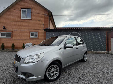 Сірий Шевроле Авео, об'ємом двигуна 1.5 л та пробігом 170 тис. км за 4200 $, фото 1 на Automoto.ua