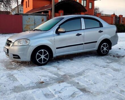 Серый Шевроле Авео, объемом двигателя 1.5 л и пробегом 290 тыс. км за 3000 $, фото 1 на Automoto.ua
