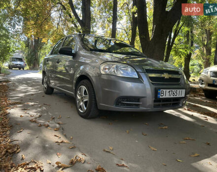 Серый Шевроле Авео, объемом двигателя 1.5 л и пробегом 194 тыс. км за 3850 $, фото 1 на Automoto.ua