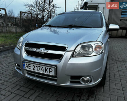 Серый Шевроле Авео, объемом двигателя 1.5 л и пробегом 195 тыс. км за 5200 $, фото 1 на Automoto.ua