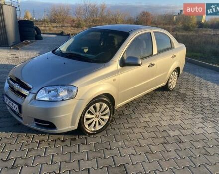 Серый Шевроле Авео, объемом двигателя 1.5 л и пробегом 191 тыс. км за 4300 $, фото 1 на Automoto.ua