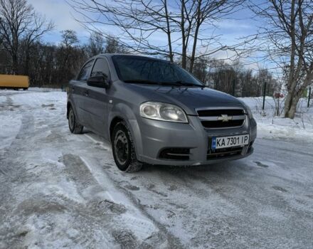 Серый Шевроле Авео, объемом двигателя 1.5 л и пробегом 198 тыс. км за 3200 $, фото 1 на Automoto.ua
