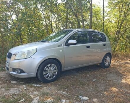 Сірий Шевроле Авео, об'ємом двигуна 1.5 л та пробігом 150 тис. км за 4418 $, фото 1 на Automoto.ua