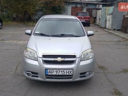 Серый Шевроле Авео, объемом двигателя 1.5 л и пробегом 542 тыс. км за 3900 $, фото 1 на Automoto.ua