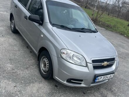 Серый Шевроле Авео, объемом двигателя 1.5 л и пробегом 112 тыс. км за 3899 $, фото 1 на Automoto.ua