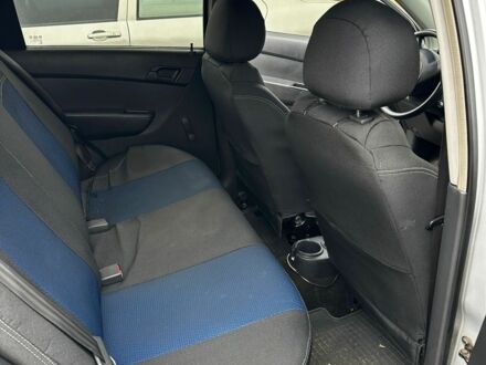 Серый Шевроле Авео, объемом двигателя 0 л и пробегом 73 тыс. км за 4100 $, фото 1 на Automoto.ua