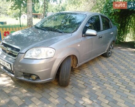 Серый Шевроле Авео, объемом двигателя 1.5 л и пробегом 340 тыс. км за 4000 $, фото 1 на Automoto.ua