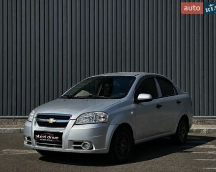 Сірий Шевроле Авео, об'ємом двигуна 1.5 л та пробігом 205 тис. км за 4999 $, фото 1 на Automoto.ua