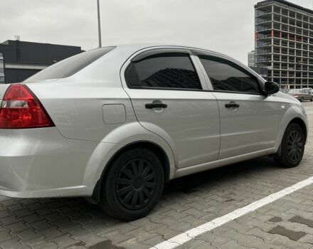 Сірий Шевроле Авео, об'ємом двигуна 1.5 л та пробігом 183 тис. км за 4800 $, фото 1 на Automoto.ua