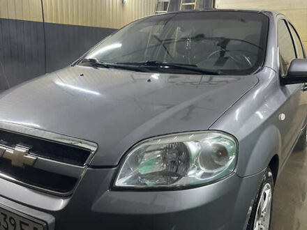 Серый Шевроле Авео, объемом двигателя 1.5 л и пробегом 183 тыс. км за 4000 $, фото 1 на Automoto.ua