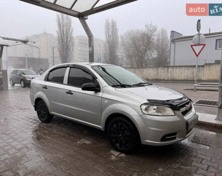 Сірий Шевроле Авео, об'ємом двигуна 1.5 л та пробігом 246 тис. км за 4200 $, фото 1 на Automoto.ua