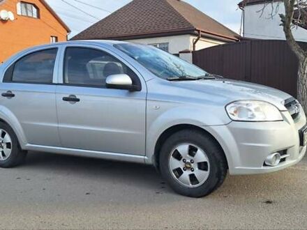 Сірий Шевроле Авео, об'ємом двигуна 1.5 л та пробігом 161 тис. км за 4950 $, фото 1 на Automoto.ua