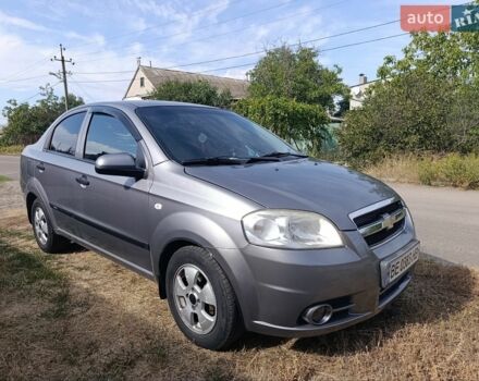 Сірий Шевроле Авео, об'ємом двигуна 1.5 л та пробігом 200 тис. км за 5500 $, фото 1 на Automoto.ua