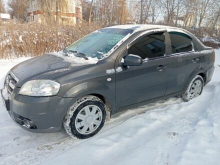Сірий Шевроле Авео, об'ємом двигуна 1.5 л та пробігом 157 тис. км за 2950 $, фото 1 на Automoto.ua