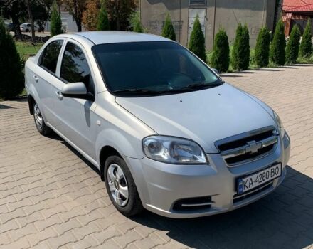 Серый Шевроле Авео, объемом двигателя 1.5 л и пробегом 244 тыс. км за 3350 $, фото 1 на Automoto.ua
