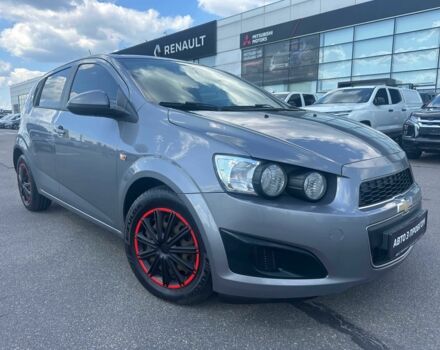 Серый Шевроле Авео, объемом двигателя 1.2 л и пробегом 187 тыс. км за 5200 $, фото 1 на Automoto.ua