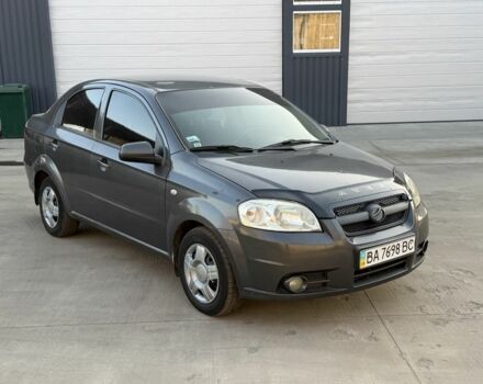 Серый Шевроле Авео, объемом двигателя 1.5 л и пробегом 180 тыс. км за 2999 $, фото 1 на Automoto.ua