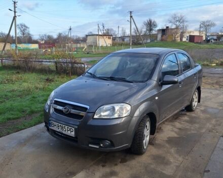 Серый Шевроле Авео, объемом двигателя 1.5 л и пробегом 113 тыс. км за 4000 $, фото 1 на Automoto.ua
