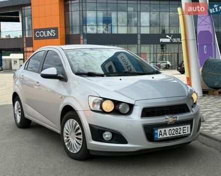 Серый Шевроле Авео, объемом двигателя 1.6 л и пробегом 280 тыс. км за 4300 $, фото 1 на Automoto.ua