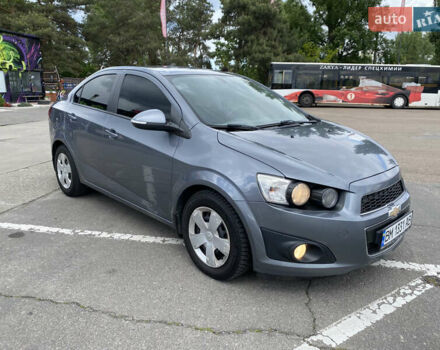 Сірий Шевроле Авео, об'ємом двигуна 1.4 л та пробігом 188 тис. км за 6499 $, фото 1 на Automoto.ua