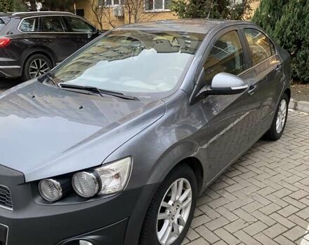 Сірий Шевроле Авео, об'ємом двигуна 1.4 л та пробігом 203 тис. км за 4500 $, фото 1 на Automoto.ua