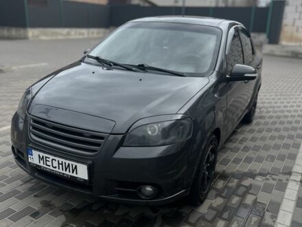 Серый Шевроле Авео, объемом двигателя 1.5 л и пробегом 200 тыс. км за 4700 $, фото 1 на Automoto.ua