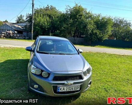Сірий Шевроле Авео, об'ємом двигуна 1.4 л та пробігом 196 тис. км за 6000 $, фото 1 на Automoto.ua