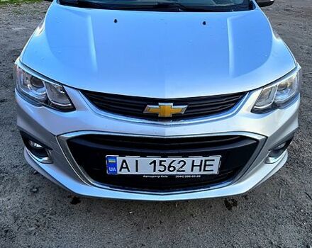 Серый Шевроле Авео, объемом двигателя 1.4 л и пробегом 180 тыс. км за 8000 $, фото 1 на Automoto.ua