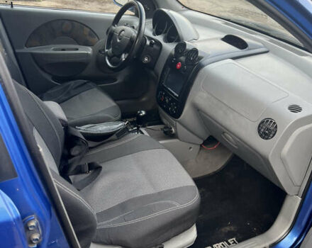Синій Шевроле Авео, об'ємом двигуна 1.5 л та пробігом 282 тис. км за 2950 $, фото 14 на Automoto.ua