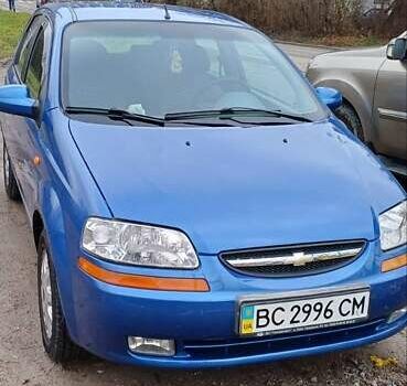 Синій Шевроле Авео, об'ємом двигуна 1.5 л та пробігом 140 тис. км за 3000 $, фото 4 на Automoto.ua