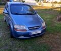 Синий Шевроле Авео, объемом двигателя 1.6 л и пробегом 240 тыс. км за 2800 $, фото 2 на Automoto.ua