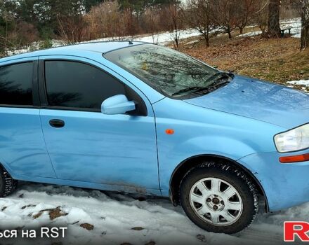 Синий Шевроле Авео, объемом двигателя 1.5 л и пробегом 227 тыс. км за 2700 $, фото 2 на Automoto.ua