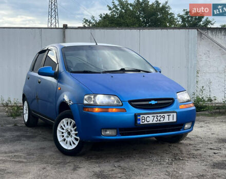 Синий Шевроле Авео, объемом двигателя 1.5 л и пробегом 237 тыс. км за 2100 $, фото 1 на Automoto.ua