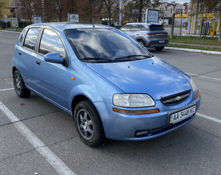 Синий Шевроле Авео, объемом двигателя 1.5 л и пробегом 220 тыс. км за 2300 $, фото 1 на Automoto.ua