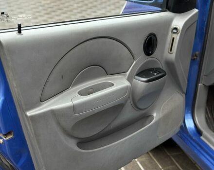 Шевроле Авео 2005 в Сумах на Automoto.ua Синий Шевроле Авео, объемом двигателя 1.5 л и пробегом 145 тыс. км за 2350 $, фото 9 на Automoto.ua