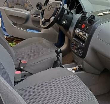 Синій Шевроле Авео, об'ємом двигуна 1.5 л та пробігом 140 тис. км за 3000 $, фото 7 на Automoto.ua