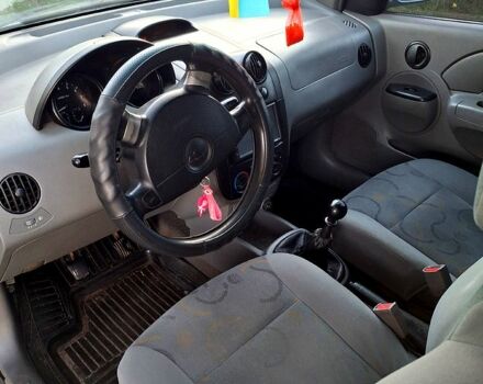 Синий Шевроле Авео, объемом двигателя 1.6 л и пробегом 240 тыс. км за 2800 $, фото 4 на Automoto.ua