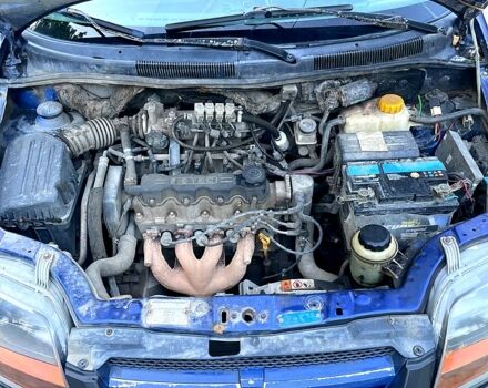 Синий Шевроле Авео, объемом двигателя 1.5 л и пробегом 232 тыс. км за 1950 $, фото 4 на Automoto.ua