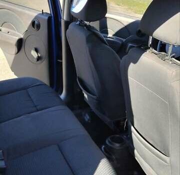Синій Шевроле Авео, об'ємом двигуна 1.5 л та пробігом 199 тис. км за 3400 $, фото 9 на Automoto.ua