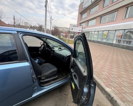 Синий Шевроле Авео, объемом двигателя 1.5 л и пробегом 310 тыс. км за 2800 $, фото 4 на Automoto.ua